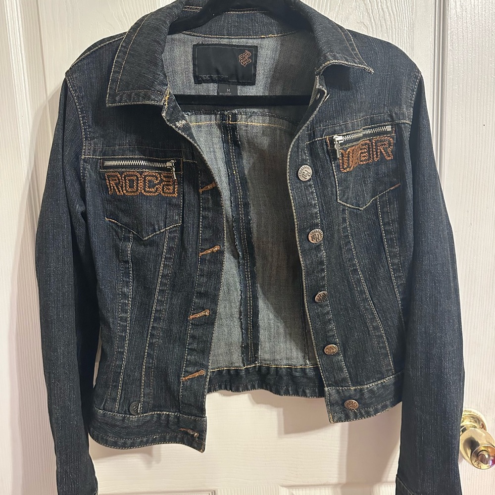 Y2K Vintage Rocawear Women's Denim Jacket Size Medium